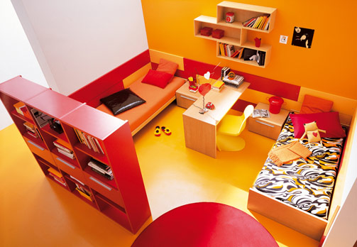 kids-room-decor-orange-2.jpg