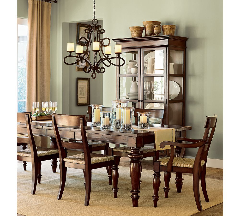 classic-eye-catching-dining-room-furniture-model.jpg