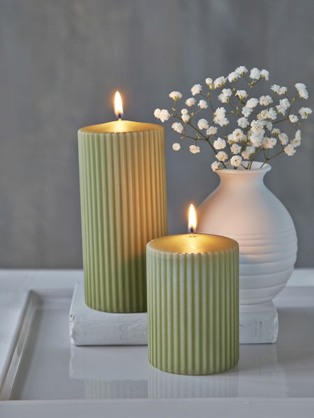 Romantic-candles-HD.jpg