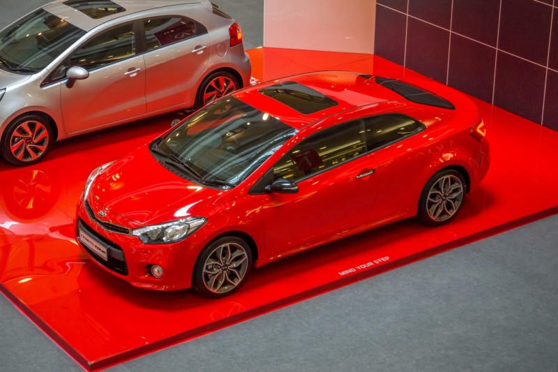 Kia-Cerato-Coupe-2015-k23321546-%E2%80%AB30263172%E2%80%AC-%E2%80%AB%E2%80%AC.jpg