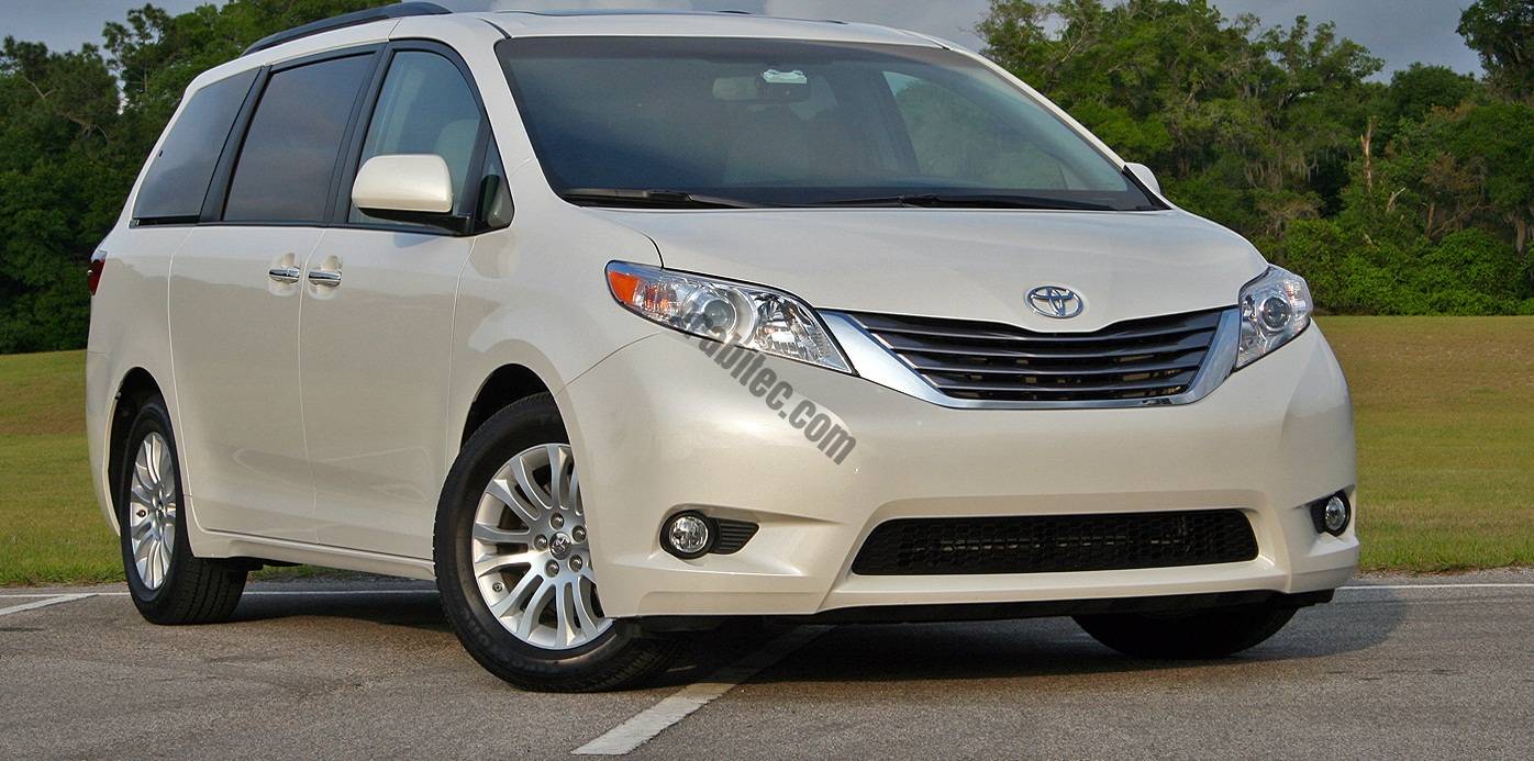 2016-Toyota-Sienna.jpg