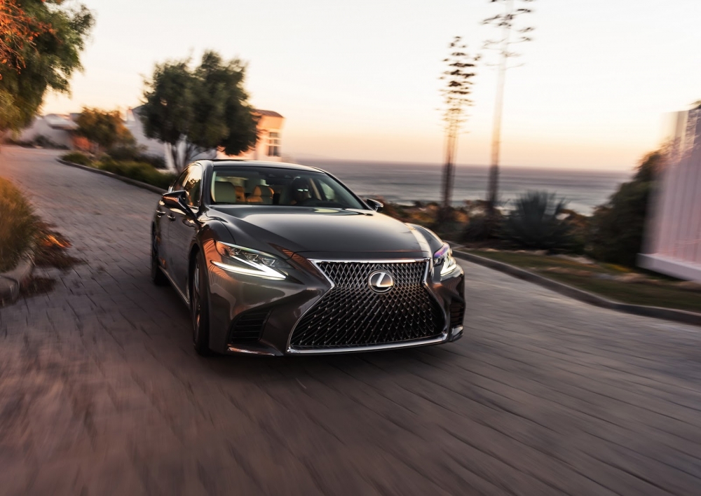 New-Lexus-LS-2018.jpg