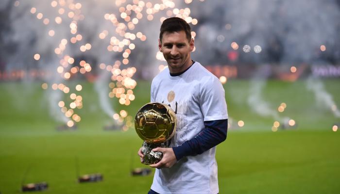 138-000716-lionel-messi-ballon-d-or-psg_700x400.jpg