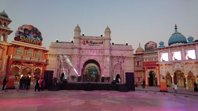 bollywood-parks-2.jpg