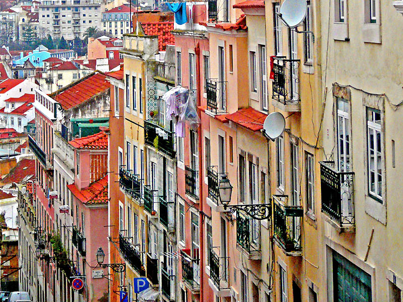 Lisbon-a.jpg