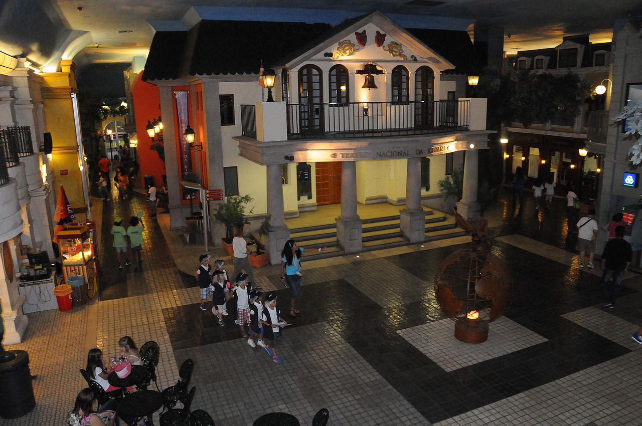 1280px-Kidzania.jpg