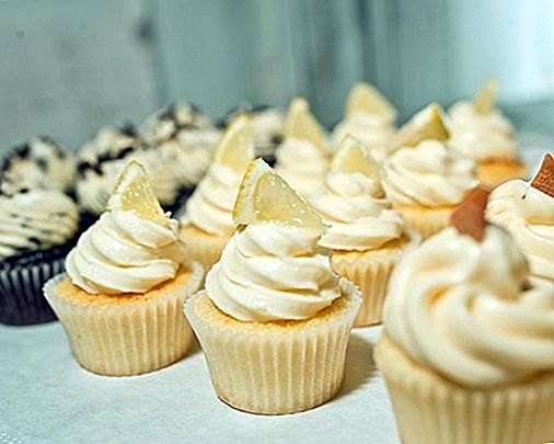 12-tips-baking-better-cupcakes_1.jpg