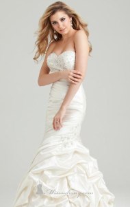 2556-by-allure-bridals-romance.jpg