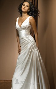 2320-dress-by-allure-bridal-exclusivealt1.jpg