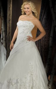 w206-crystal-organza-dress-by-allure-bridals-womenalt9.jpg