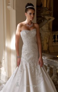 113220-by-david-tutera-for-mon-cheri.jpg