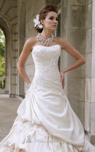 112226w-by-david-tutera-for-mon-cheri.jpg