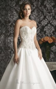 9009-by-allure-bridals.jpg