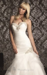 9002-by-allure-bridals.jpg