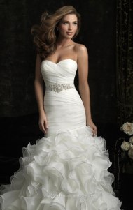 8966-dress-by-allure-bridalsalt3.jpg