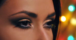 kim-kardashian-inspired-new-years-eve-eye-makeup2.jpg